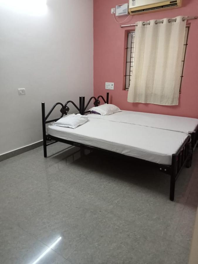 Allamanda Abode Aparthotel Chennai Bagian luar foto