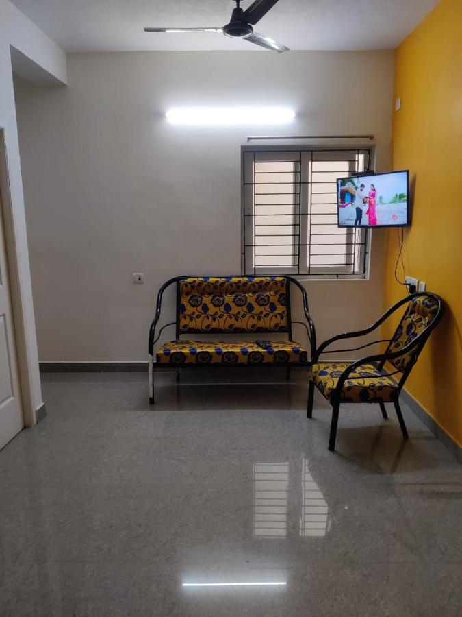 Allamanda Abode Aparthotel Chennai Bagian luar foto