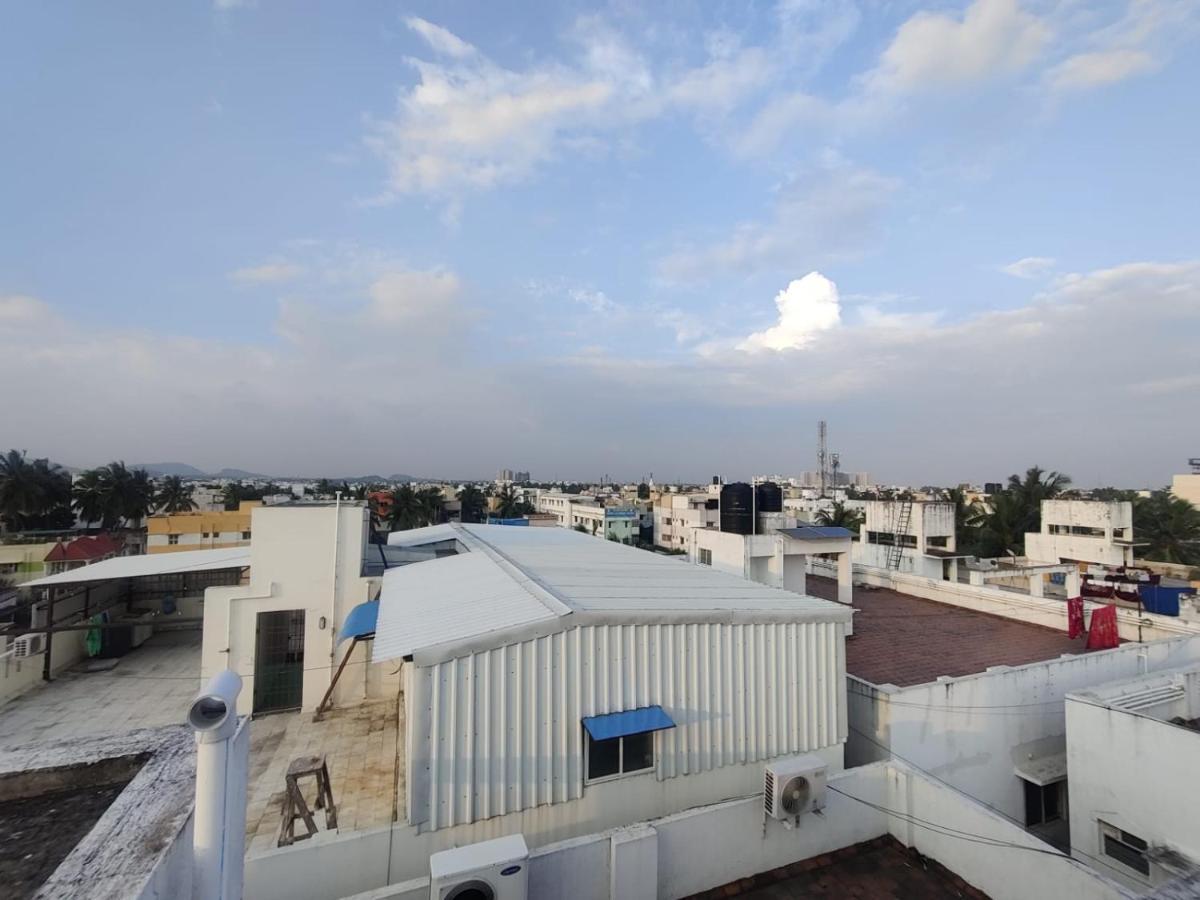 Allamanda Abode Aparthotel Chennai Bagian luar foto