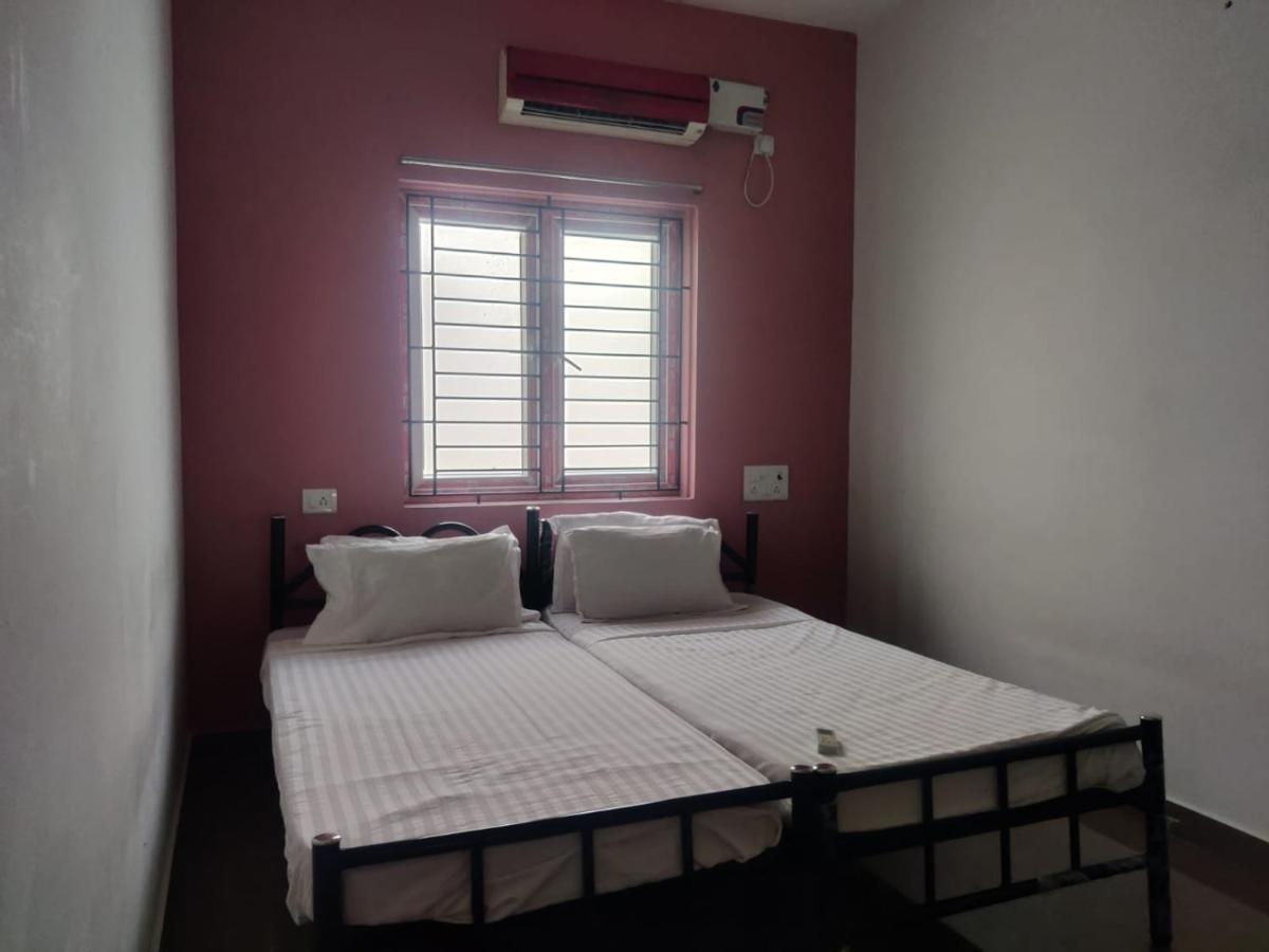 Allamanda Abode Aparthotel Chennai Bagian luar foto