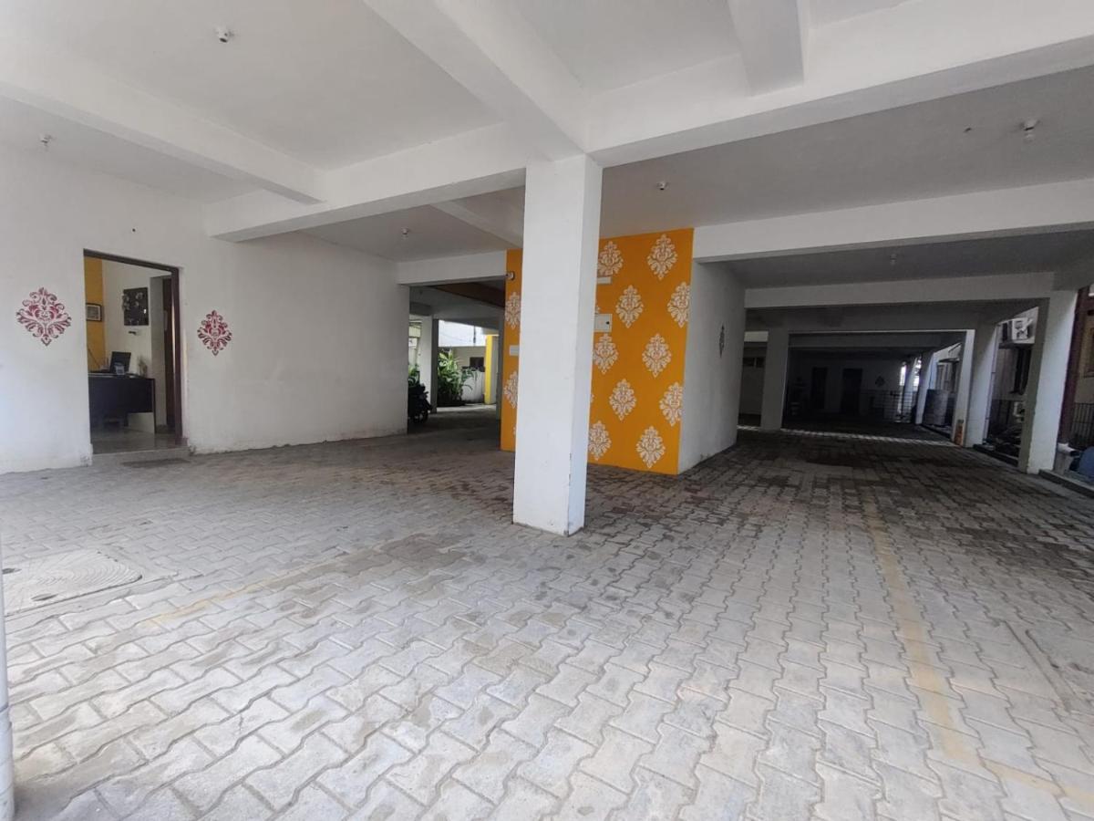 Allamanda Abode Aparthotel Chennai Bagian luar foto
