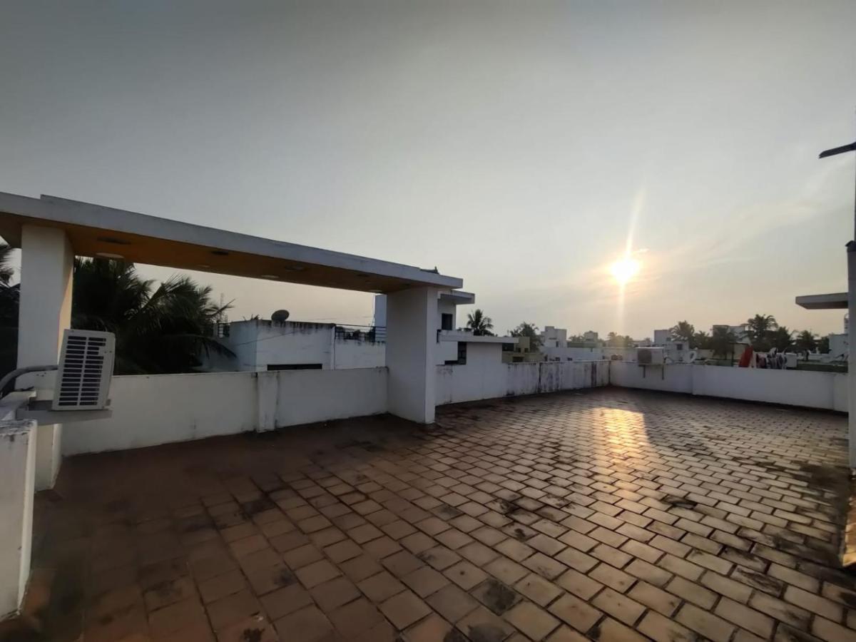 Allamanda Abode Aparthotel Chennai Bagian luar foto