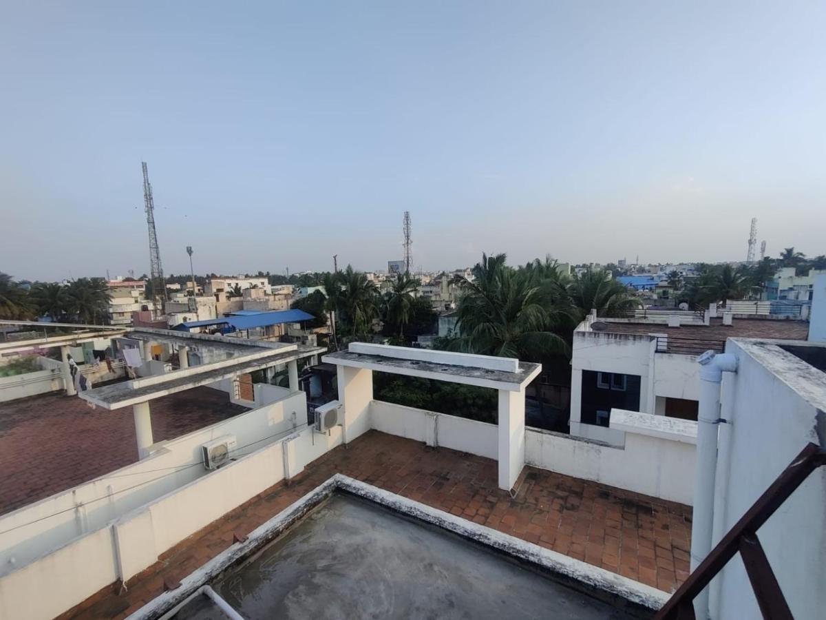 Allamanda Abode Aparthotel Chennai Bagian luar foto