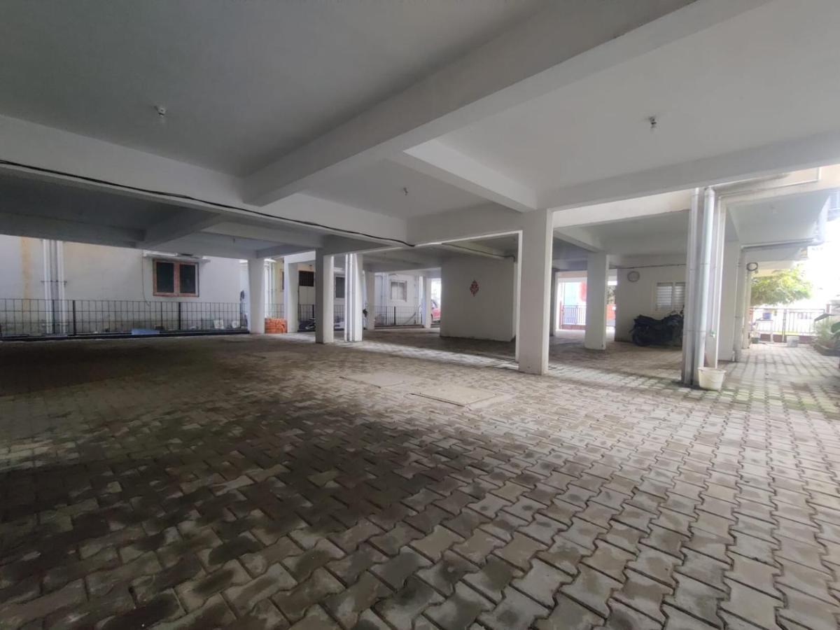 Allamanda Abode Aparthotel Chennai Bagian luar foto