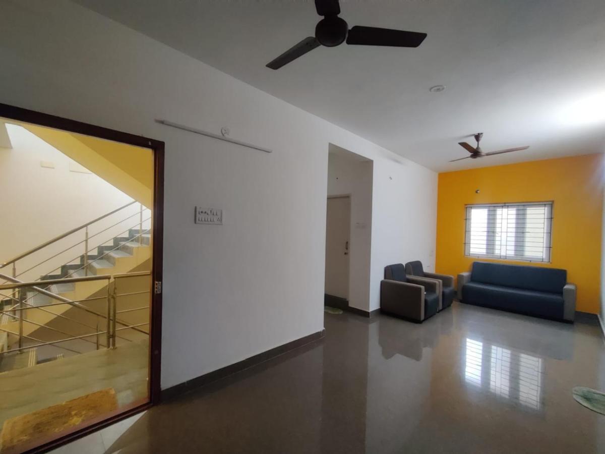 Allamanda Abode Aparthotel Chennai Bagian luar foto