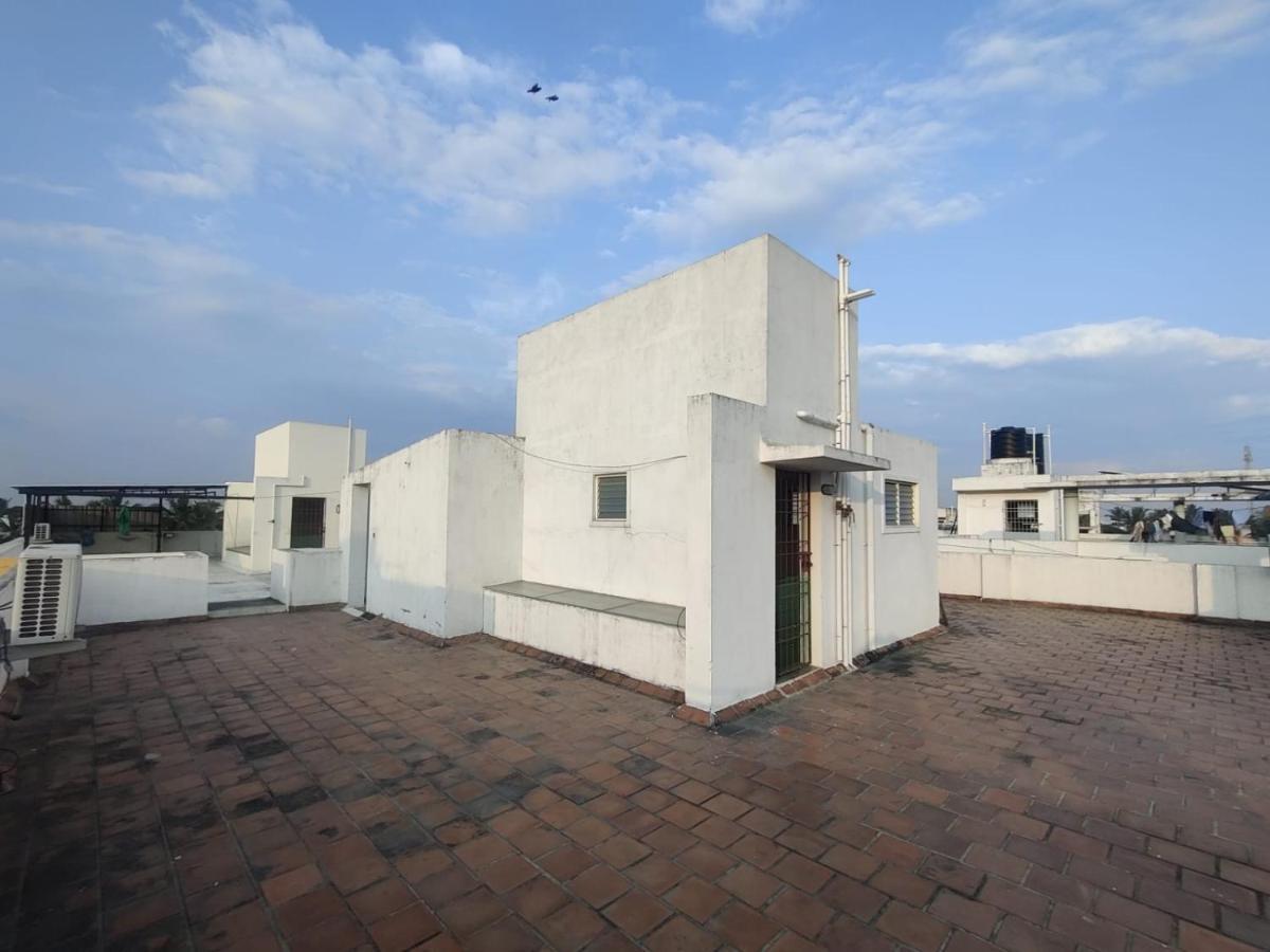 Allamanda Abode Aparthotel Chennai Bagian luar foto